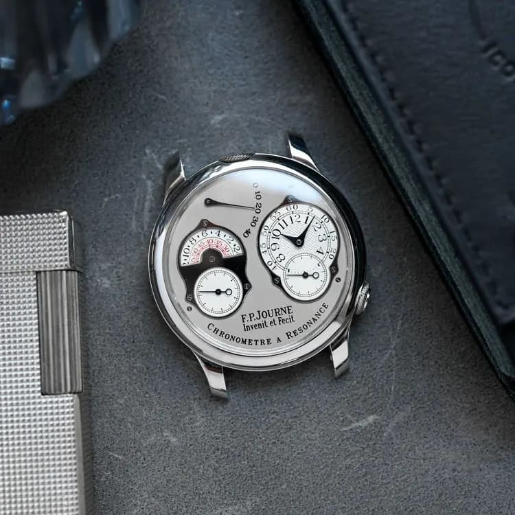 Understanding F.P. Journe "Chronomètre a Resonance"